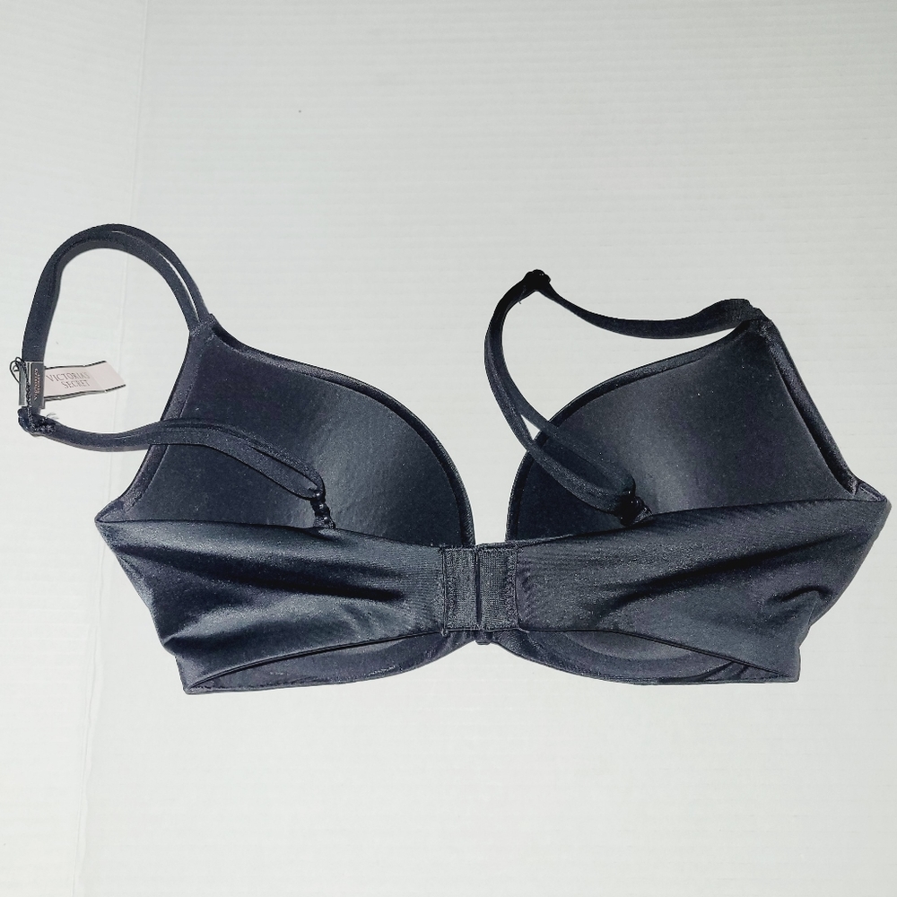 Victoria Secret Very Sexy Lightly Lined  Plunge Black Bra 32DD Adjustable Straps - Picture 5 of 5
